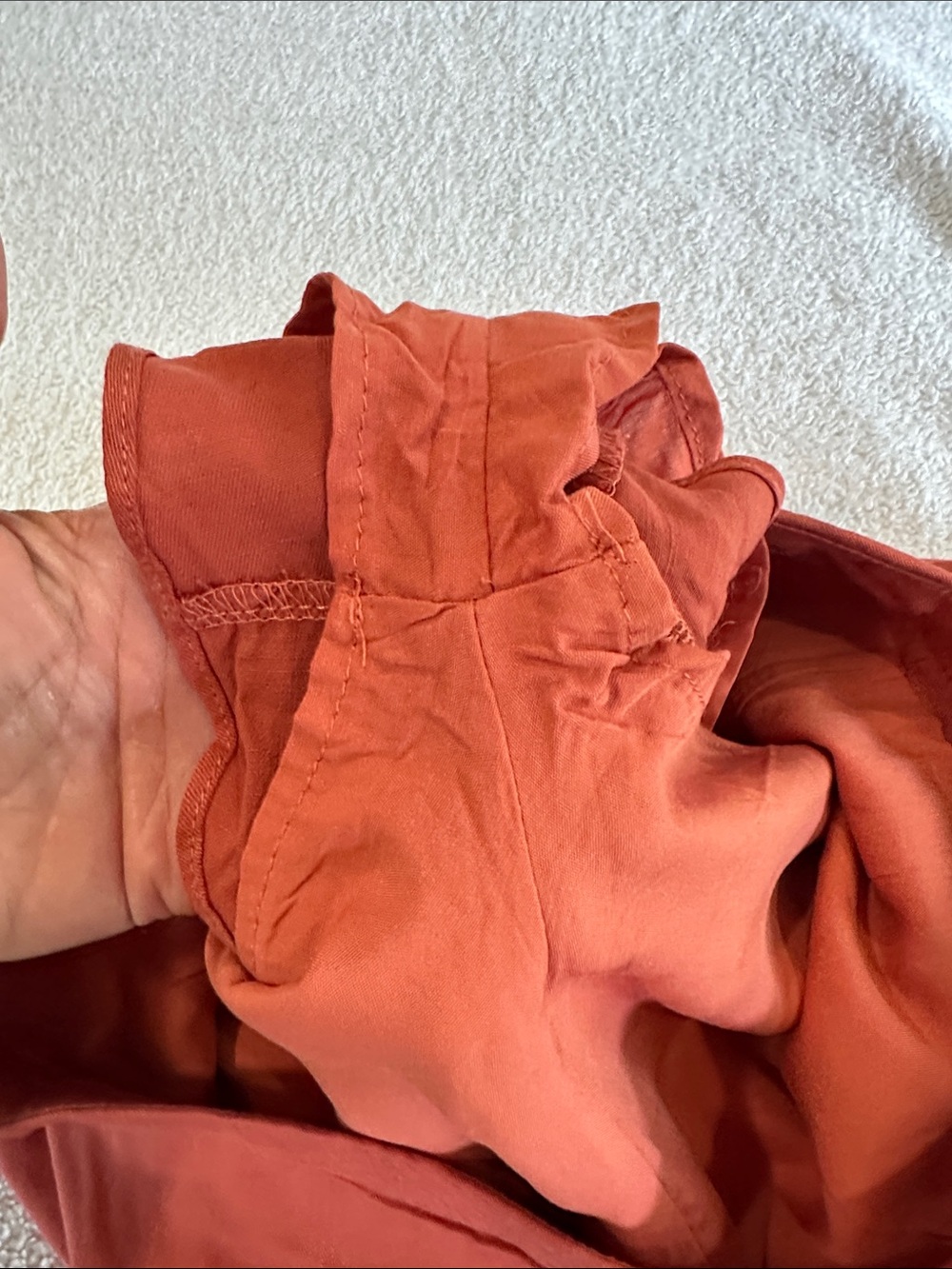 Women’s Rust Ruffle Hem Shorts size small - Picture 10 of 14